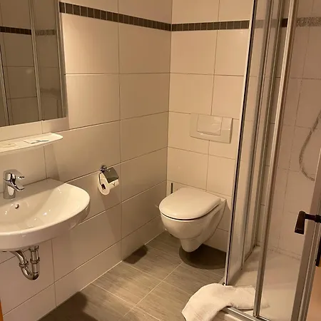 Zum Jungen Fritz Gast- Logierhaus 게스트하우스 라인스베르크