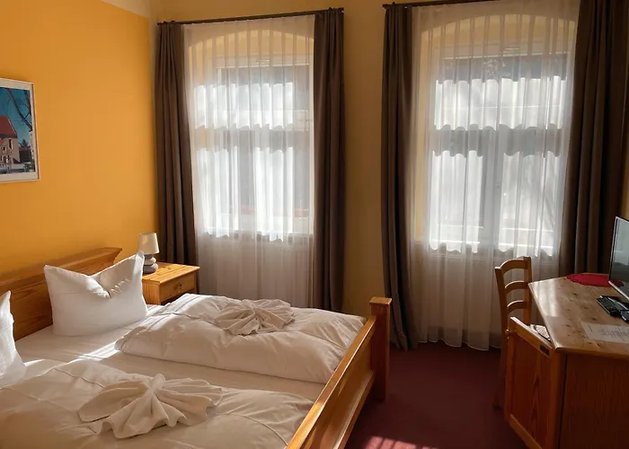 بيت ضيافة Zum Jungen Fritz Gast- Logierhaus راينزبرج